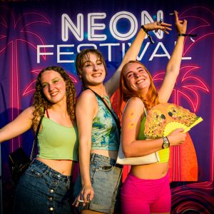 neon-festival-2022-05